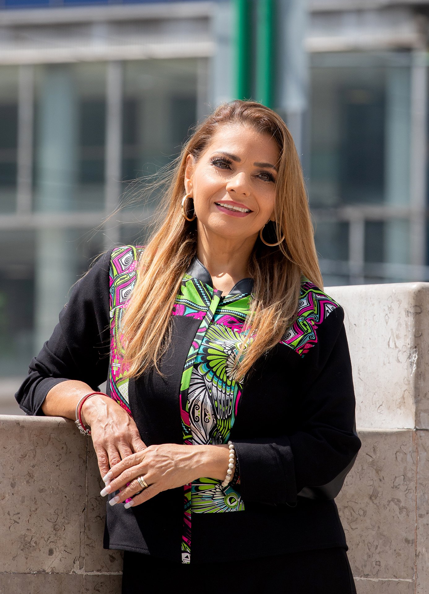 Monica, fundadora de experimente, experiencias que alimentan la mente